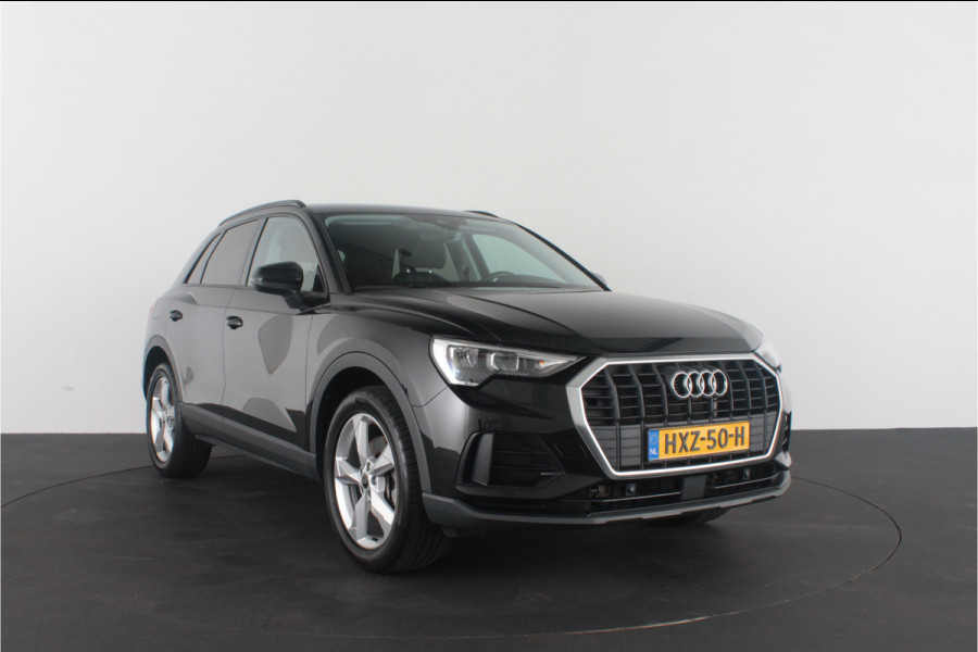 Audi Q3 45 TFSI e edition > 245pk/Leer/19inch/keyless/Stoelverwarming/Plug in-hybride... Audi Q3 45 TFSI e edition > 245pk/Leer/19inch/keyless/Stoelverwarming/Plug in-hybride...