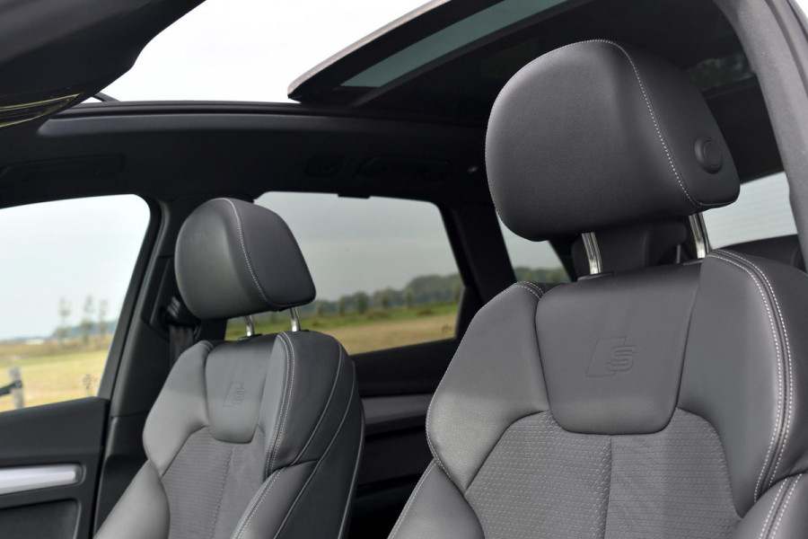 Audi Q5 55 TFSI e quattro Competition. Pano, ACC, 360, Trekh, B&O, Matrix, Sfeer, Keyless, Dodeh, CarPlay! Audi Q5 55 TFSI e quattro Competition. Pano, ACC, 360, Trekh, B&O, Matrix, Sfeer, Keyless, Dodeh, CarPlay!