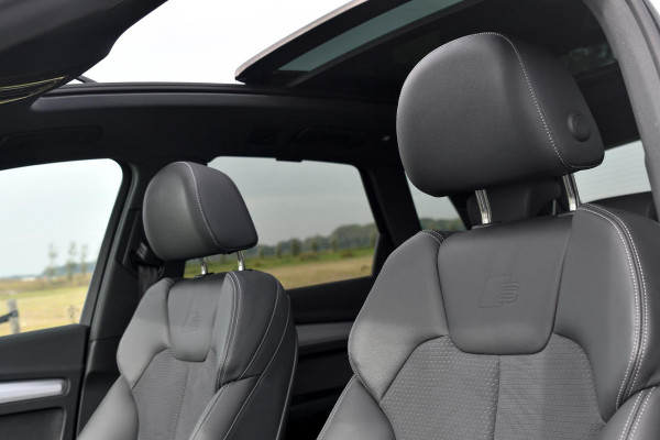 Audi Q5 55 TFSI e quattro Competition. Pano, ACC, 360, Trekh, B&O, Matrix, Sfeer, Keyless, Dodeh, CarPlay! Audi Q5 55 TFSI e quattro Competition. Pano, ACC, 360, Trekh, B&O, Matrix, Sfeer, Keyless, Dodeh, CarPlay!