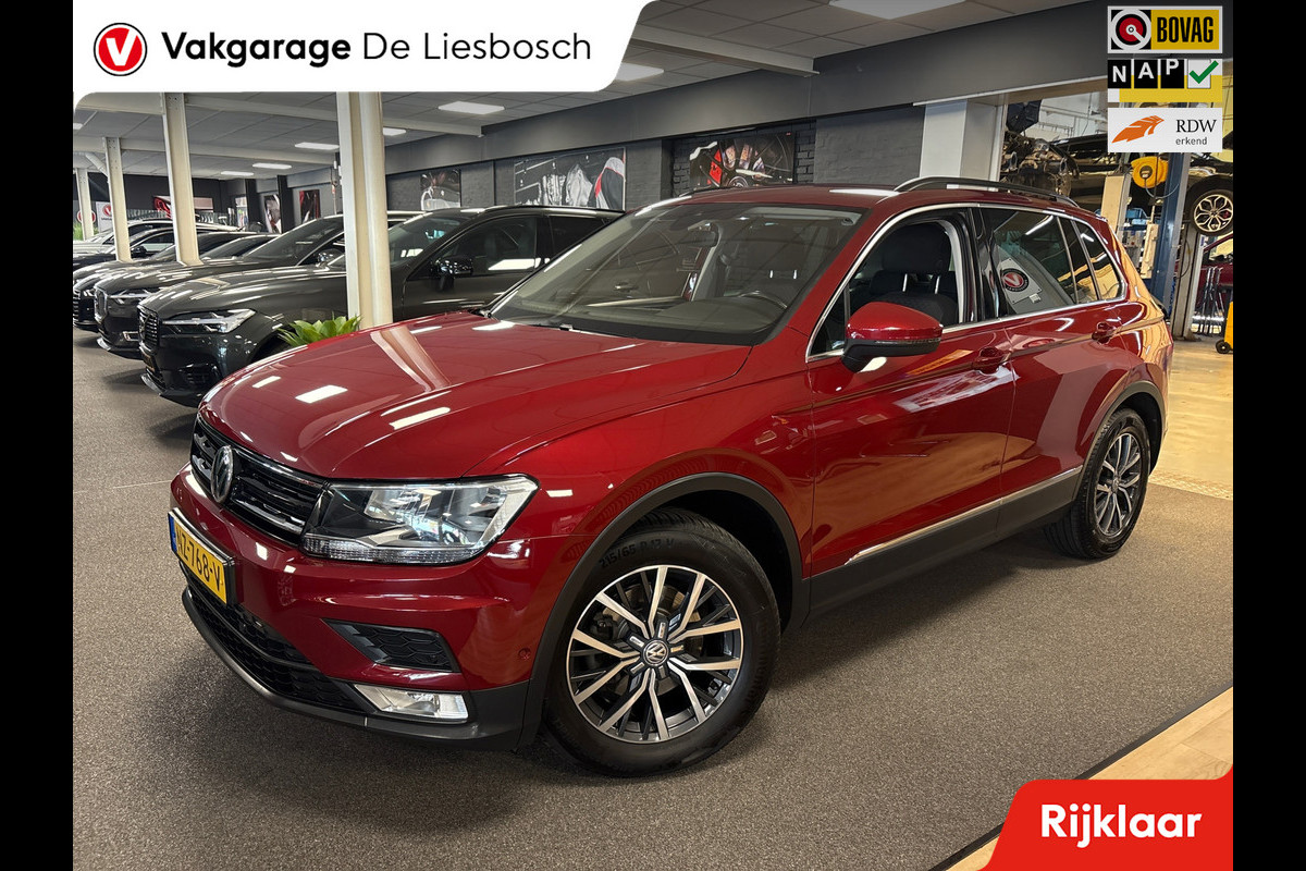 Volkswagen Tiguan 1.4 TSI Comfortline/navi/camera/trekhaak/apple carplay/cruise control Volkswagen Tiguan 1.4 TSI Comfortline/navi/camera/trekhaak/apple carplay/cruise control