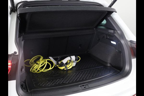 Volkswagen Tiguan 1.4 TSI eHybrid R-Line Business+