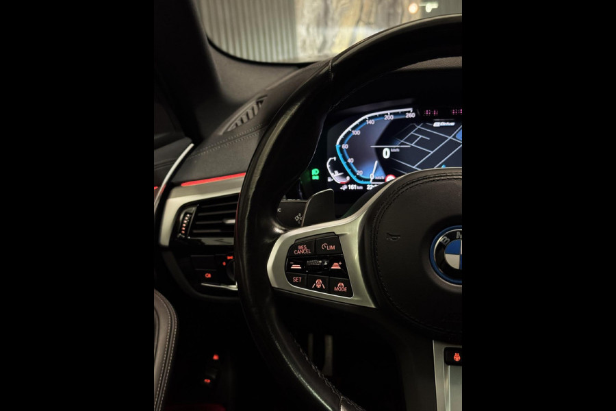 BMW 5 Serie 530e 50 Jahre M Edition|Open dak|Laser Lights|BOMVOL