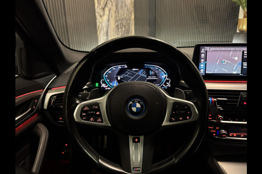 BMW 5 Serie 530e 50 Jahre M Edition|Open dak|Laser Lights|BOMVOL