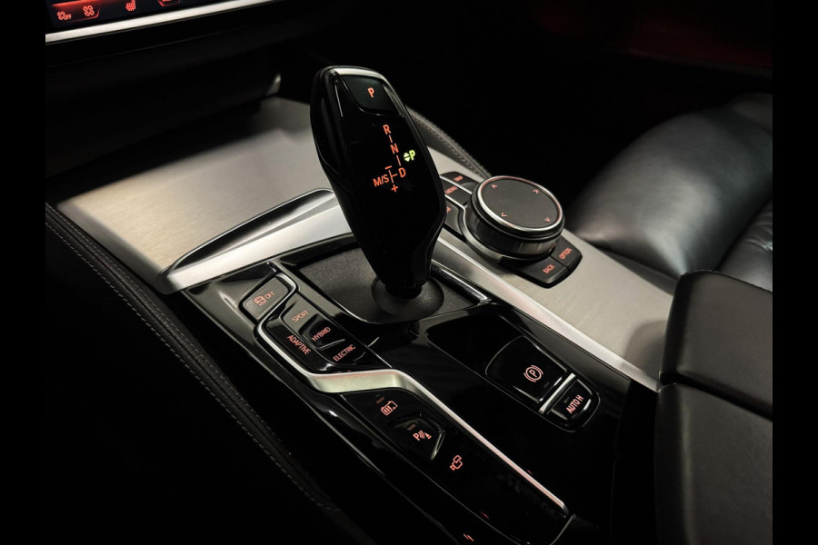 BMW 5 Serie 530e 50 Jahre M Edition|Open dak|Laser Lights|BOMVOL