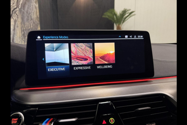 BMW 5 Serie 530e 50 Jahre M Edition|Open dak|Laser Lights|BOMVOL