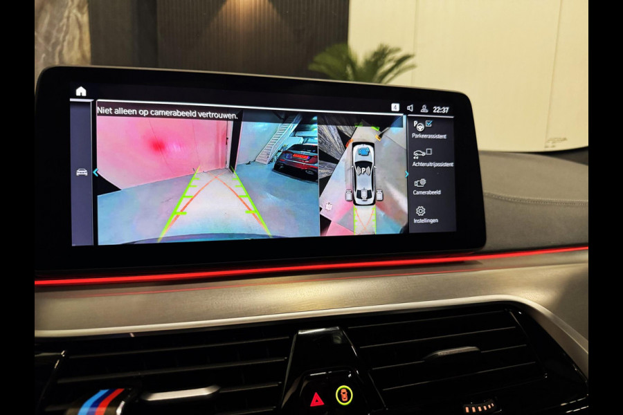 BMW 5 Serie 530e 50 Jahre M Edition|Open dak|Laser Lights|BOMVOL