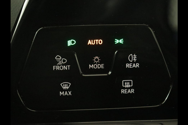 Volkswagen Golf 1.4 eHybrid Style | Massage | Carplay | Memory | Navigatie | Adaptive cruise | Parkeerhulp | Sfeerverlichting | Full LED | PHEV | Plug In Volkswagen Golf 1.4 eHybrid Style | Massage | Carplay | Memory | Navigatie | Adaptive cruise | Parkeerhulp | Sfeerverlichting | Full LED | PHEV | Plug In
