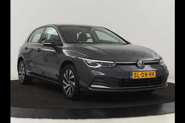 Volkswagen Golf 1.4 eHybrid Style | Massage | Carplay | Memory | Navigatie | Adaptive cruise | Parkeerhulp | Sfeerverlichting | Full LED | PHEV | Plug In Volkswagen Golf 1.4 eHybrid Style | Massage | Carplay | Memory | Navigatie | Adaptive cruise | Parkeerhulp | Sfeerverlichting | Full LED | PHEV | Plug In