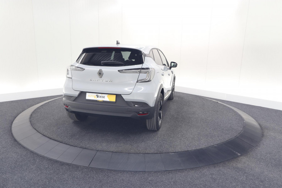 Renault Captur Mild Hybrid 160 EDC Techno | Pack Winter | Camera | Adaptieve Cruise Control | Apple Carplay Renault Captur Mild Hybrid 160 EDC Techno | Pack Winter | Camera | Adaptieve Cruise Control | Apple Carplay