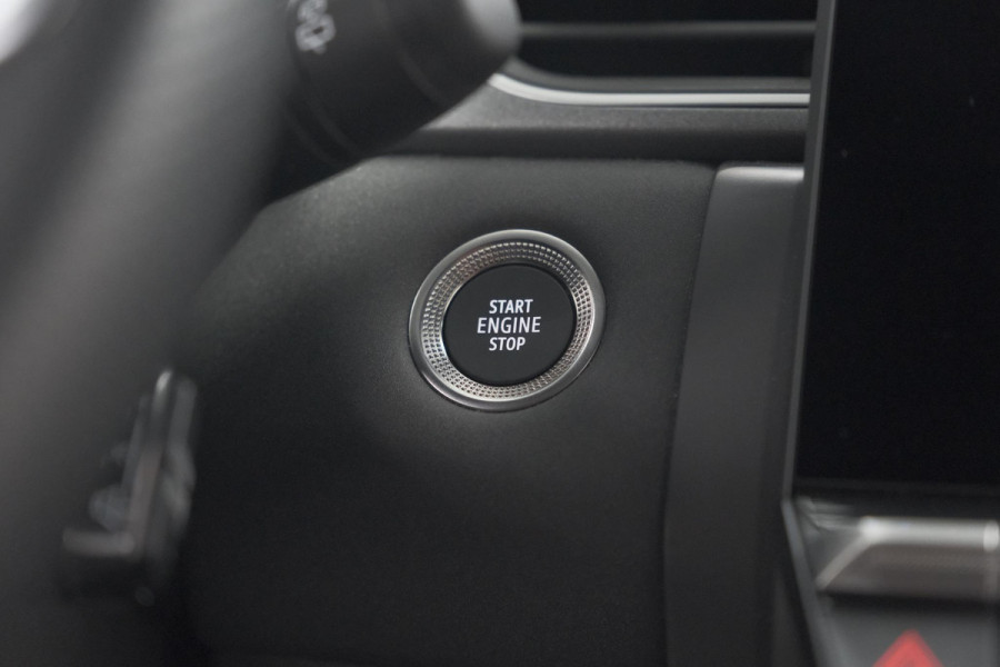 Renault Captur Mild Hybrid 160 EDC Techno | Pack Winter | Camera | Adaptieve Cruise Control | Apple Carplay Renault Captur Mild Hybrid 160 EDC Techno | Pack Winter | Camera | Adaptieve Cruise Control | Apple Carplay