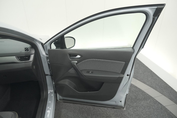 Renault Captur Mild Hybrid 160 EDC Techno | Pack Winter | Camera | Adaptieve Cruise Control | Apple Carplay Renault Captur Mild Hybrid 160 EDC Techno | Pack Winter | Camera | Adaptieve Cruise Control | Apple Carplay