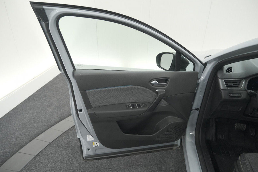 Renault Captur Mild Hybrid 160 EDC Techno | Pack Winter | Camera | Adaptieve Cruise Control | Apple Carplay Renault Captur Mild Hybrid 160 EDC Techno | Pack Winter | Camera | Adaptieve Cruise Control | Apple Carplay