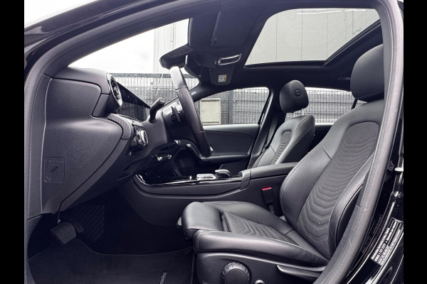 Mercedes-Benz A-Klasse A180 BUSINESS SOLUTION STOELVERWARMING FULL SCREEN NEDERLANDSE AUTO TREKHAAK NAP EERSTE EIGENAAR