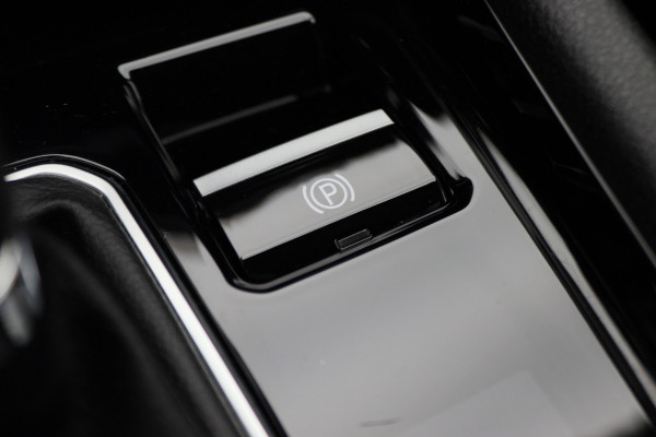 Jeep Compass 4xe 240 Plug-in Hybrid Electric S Leer, Virtual Cockpit, Camera, ACC, Apple Carplay, Rijstrooksensor, 19''