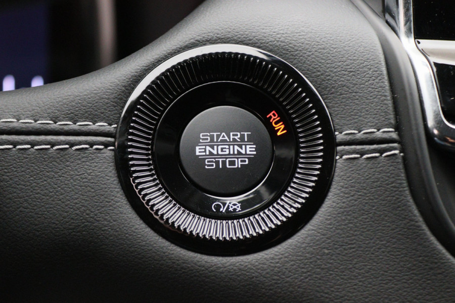 Jeep Compass 4xe 240 Plug-in Hybrid Electric S Leer, Virtual Cockpit, Camera, ACC, Apple Carplay, Rijstrooksensor, 19''