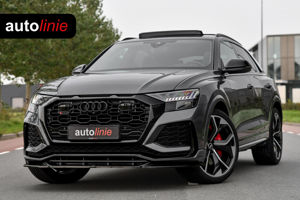 Audi Q8 4.0 TFSI RS Q8 quattro. Maxton, Pano, Softcl, Carbon, Alcantara hemel, 4W sturing, Koeling, Leder Design, Trekh, HUD, 360! Audi Q8 4.0 TFSI RS Q8 quattro. Maxton, Pano, Softcl, Carbon, Alcantara hemel, 4W sturing, Koeling, Leder Design, Trekh, HUD, 360!