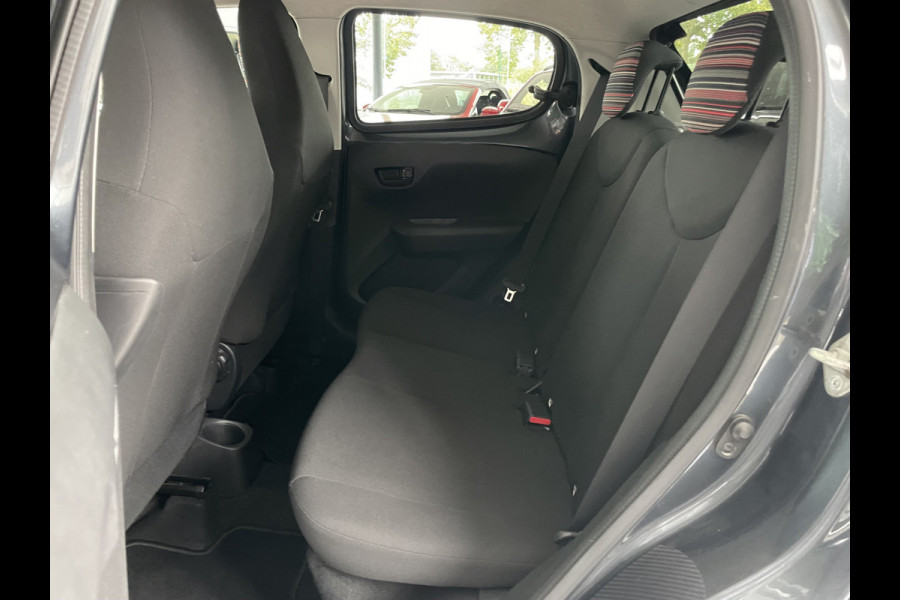 Citroën C1 1.0 VTi Feel Airco - Radio - bluetooth - stuur multifunctioneel