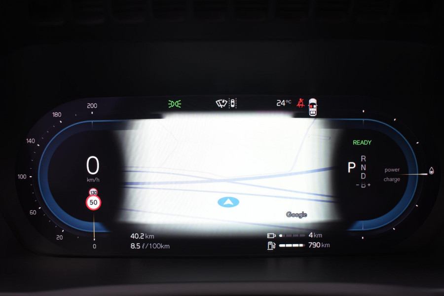 Volvo XC90 T8 455PK Automaat Plug-in hybrid AWD Ultimate Dark / Bowers & Wilkins / Luchtvering / Head Up Display / 360 Camera / Massagestoelen / Gelaagde Zijruiten / Trekhaak /