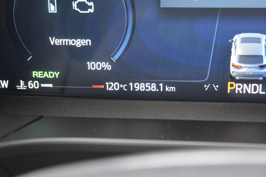 Ford Kuga 2.5 PHEV ST-Line X , 2100kg trekgewicht , Nieuw Model Van €. 54.937,- voor €. 44.735,- ! Trekgewicht van 2.100kg ! AGR stoelen voor , Winterpack