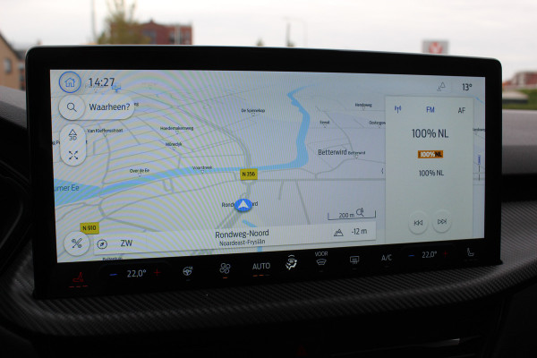 Ford Kuga 2.5 PHEV ST-Line X , 2100kg trekgewicht , Nieuw Model Van €. 54.937,- voor €. 44.735,- ! Trekgewicht van 2.100kg ! AGR stoelen voor , Winterpack