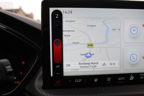 Ford Kuga 2.5 PHEV ST-Line X , 2100kg trekgewicht , Nieuw Model Van €. 54.937,- voor €. 44.735,- ! Trekgewicht van 2.100kg ! AGR stoelen voor , Winterpack