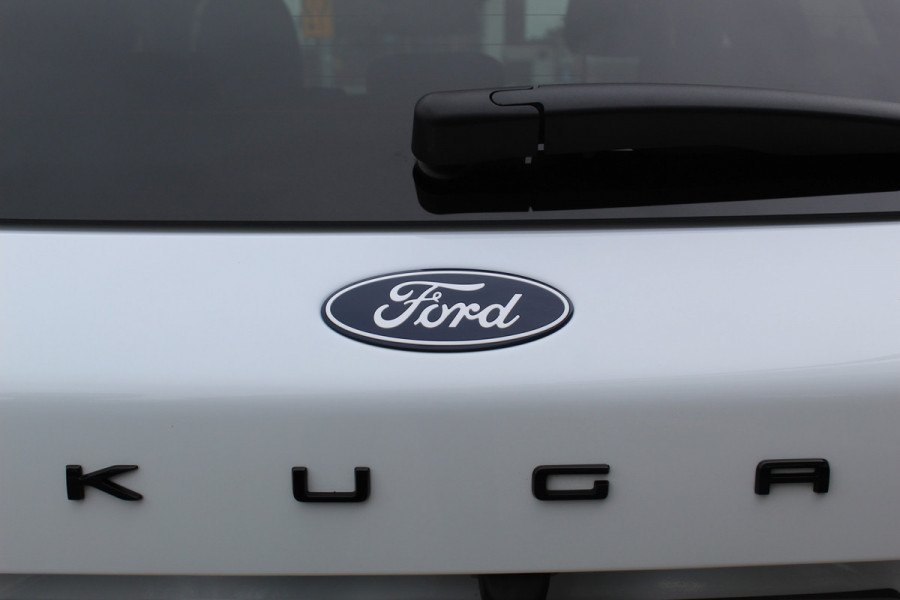 Ford Kuga 2.5 PHEV ST-Line X , 2100kg trekgewicht , Nieuw Model Van €. 54.937,- voor €. 44.735,- ! Trekgewicht van 2.100kg ! AGR stoelen voor , Winterpack