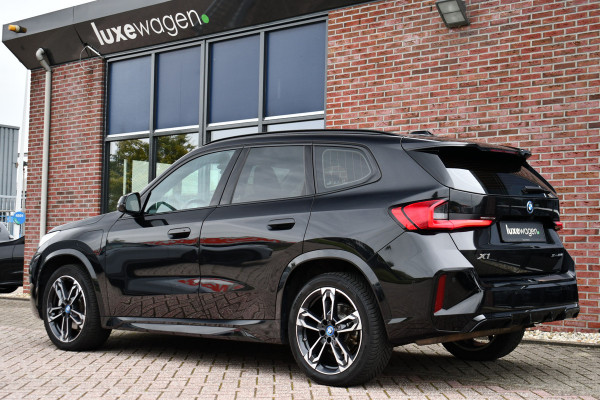 BMW X1 xDrive25e M-Sport Pano ACC 360 HUD 19inch Adp-onderstel BTW-auto