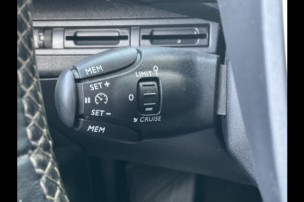 Peugeot 5008 7-Pers 1.2 PureTech Automaat Nav/Cam Carplay Cruise Voll.Onderhouden!