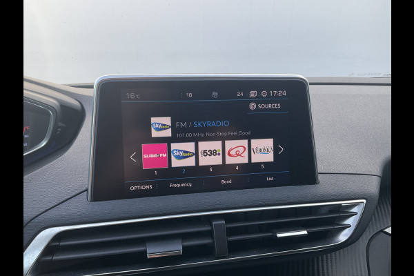 Peugeot 5008 7-Pers 1.2 PureTech Automaat Nav/Cam Carplay Cruise Voll.Onderhouden!