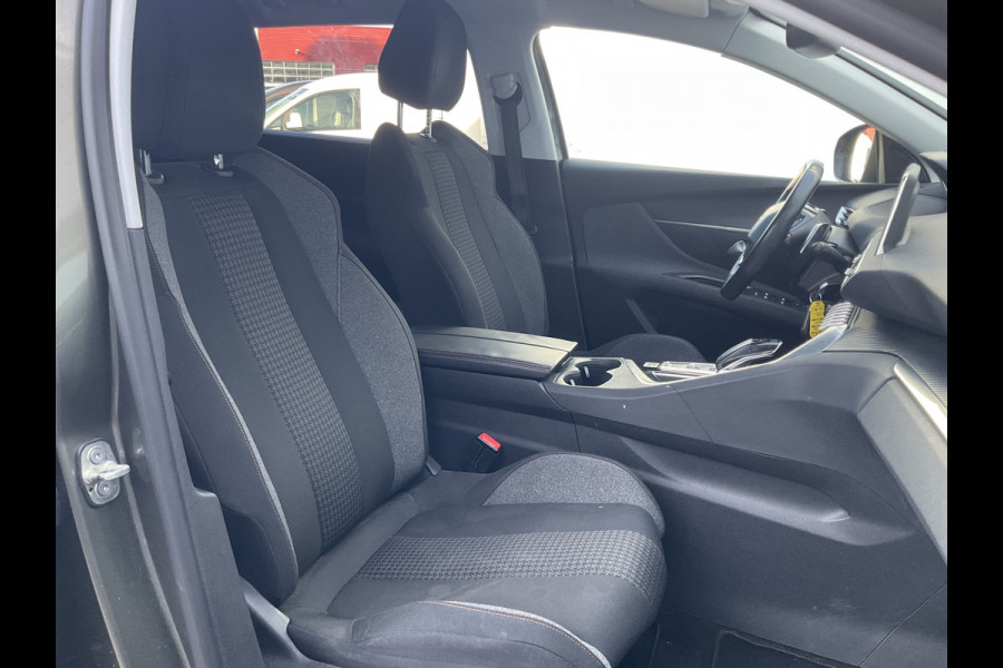 Peugeot 5008 7-Pers 1.2 PureTech Automaat Nav/Cam Carplay Cruise Voll.Onderhouden!