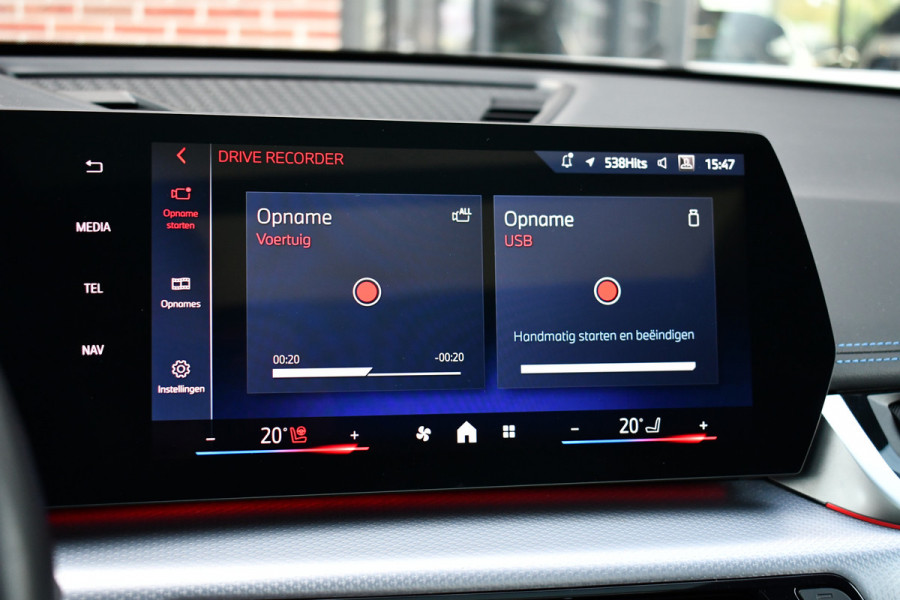 BMW X1 xDrive25e M-Sport Pano ACC 360 HUD 19inch Adp-onderstel BTW-auto