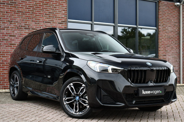 BMW X1 xDrive25e M-Sport Pano ACC 360 HUD 19inch Adp-onderstel BTW-auto