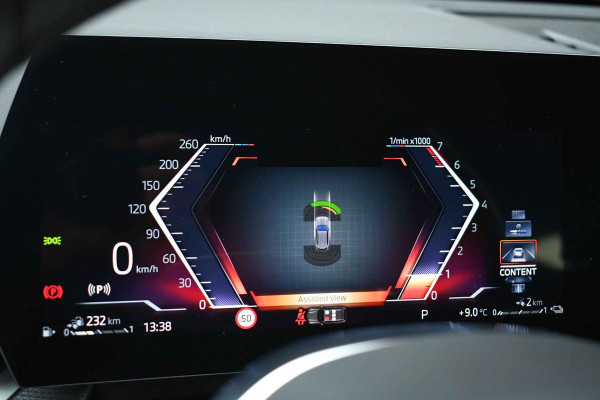 BMW X1 xDrive25e M-Sport Pano ACC 360 HUD 19inch Adp-onderstel BTW-auto