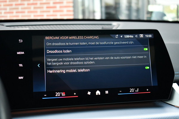 BMW X1 xDrive25e M-Sport Pano ACC 360 HUD 19inch Adp-onderstel BTW-auto