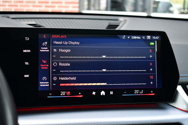 BMW X1 xDrive25e M-Sport Pano ACC 360 HUD 19inch Adp-onderstel BTW-auto