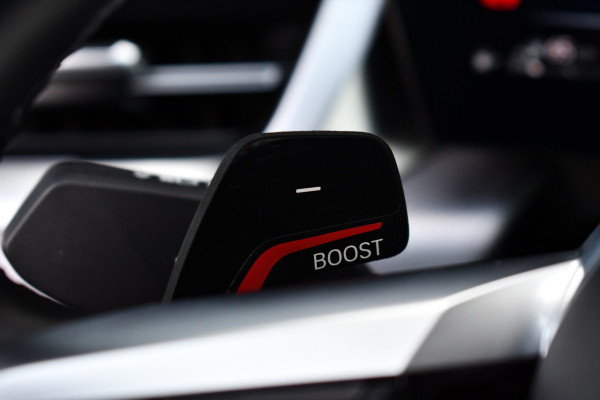 BMW X1 xDrive25e M-Sport Pano ACC 360 HUD 19inch Adp-onderstel BTW-auto