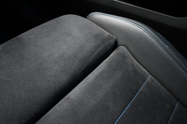 BMW X1 xDrive25e M-Sport Pano ACC 360 HUD 19inch Adp-onderstel BTW-auto