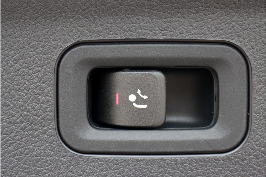 Mercedes-Benz GLE 580 V8 4MATIC AMG Line Aut9 | Luchtvering | Panoramadak | Surround Camera | Distronic+ | HUD | Night-pakket | Memory | Trekhaak | Nappa Leder |