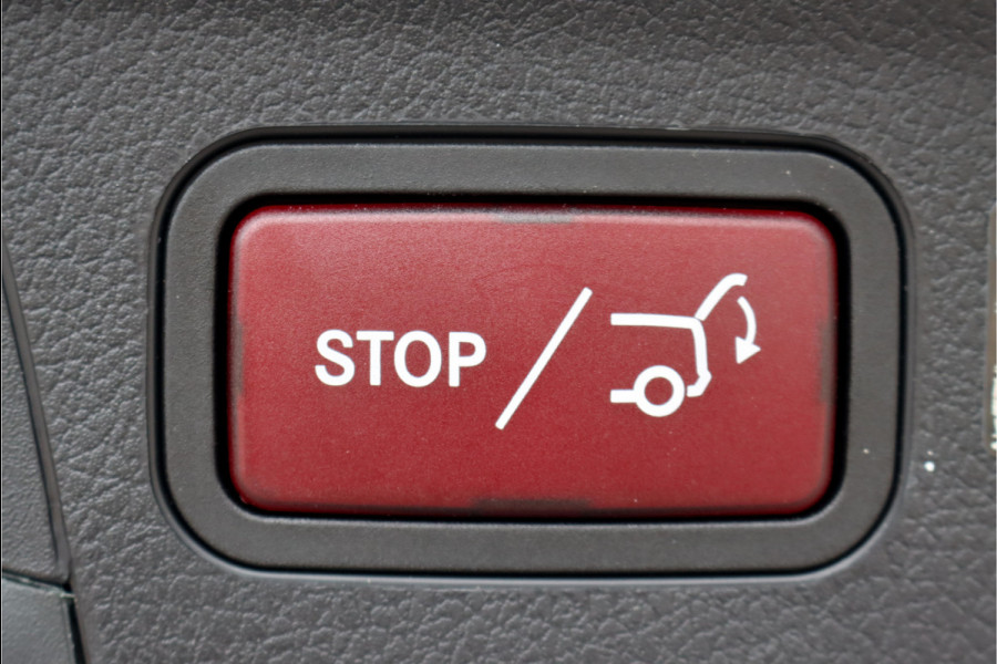 Mercedes-Benz GLE 580 V8 4MATIC AMG Line Aut9 | Luchtvering | Panoramadak | Surround Camera | Distronic+ | HUD | Night-pakket | Memory | Trekhaak | Nappa Leder |