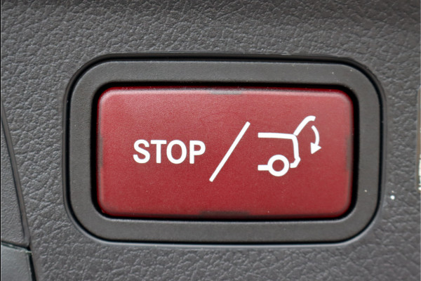 Mercedes-Benz GLE 580 V8 4MATIC AMG Line Aut9 | Luchtvering | Panoramadak | Surround Camera | Distronic+ | HUD | Night-pakket | Memory | Trekhaak | Nappa Leder |