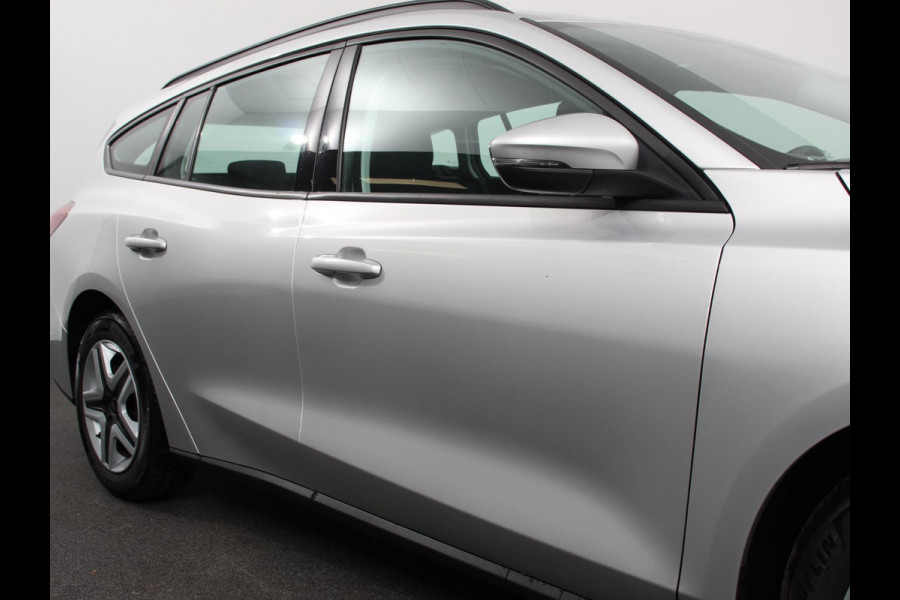 Ford FOCUS Wagon 1.0 EcoBoost 125pk Connected | Navigatie | Parkeer sensoren | Dab | Cruise control | Airco | Led | Airco | Lane assist