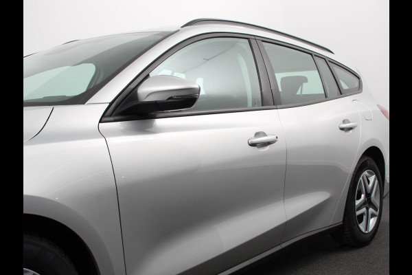 Ford FOCUS Wagon 1.0 EcoBoost 125pk Connected | Navigatie | Parkeer sensoren | Dab | Cruise control | Airco | Led | Airco | Lane assist