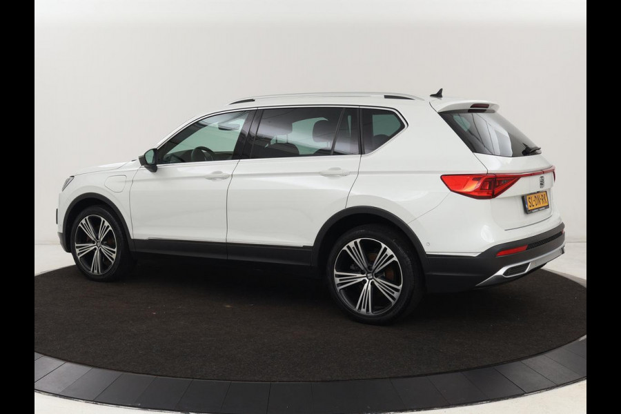 Seat Tarraco 1.4 TSI e-Hybrid PHEV Xcellence | Panoramadak | Leder | Trekhaak | Stoel & achterbankverwarming | Adaptive cruise | Carplay | Camera | Digital Cockpit | Navigatie | Plug In