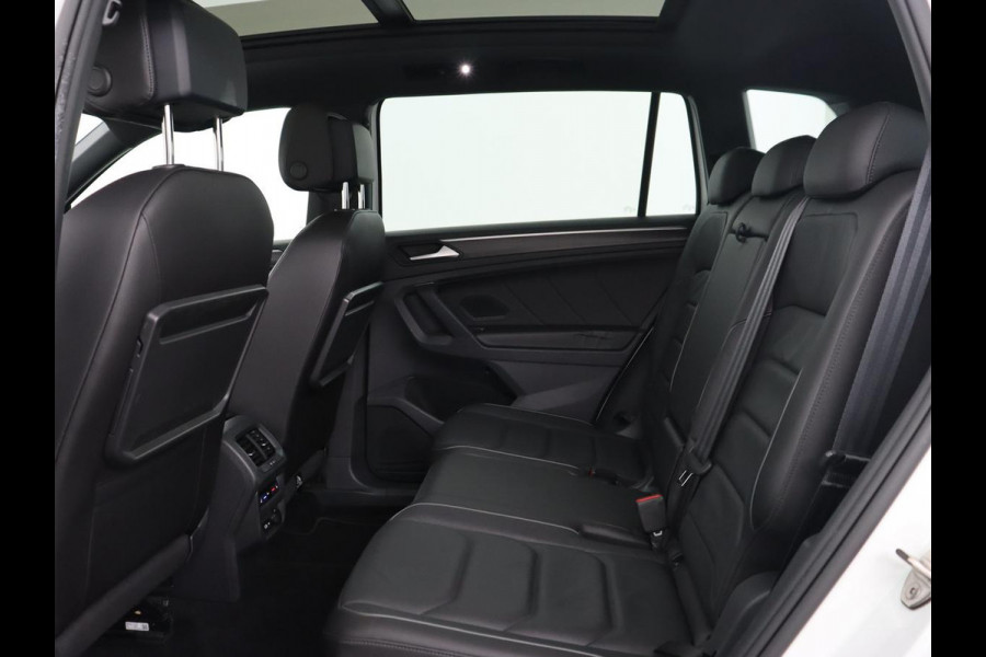 Seat Tarraco 1.4 TSI e-Hybrid PHEV Xcellence | Panoramadak | Leder | Trekhaak | Stoel & achterbankverwarming | Adaptive cruise | Carplay | Camera | Digital Cockpit | Navigatie | Plug In