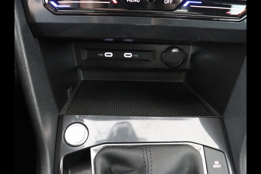 Seat Tarraco 1.4 TSI e-Hybrid PHEV Xcellence | Panoramadak | Leder | Trekhaak | Stoel & achterbankverwarming | Adaptive cruise | Carplay | Camera | Digital Cockpit | Navigatie | Plug In