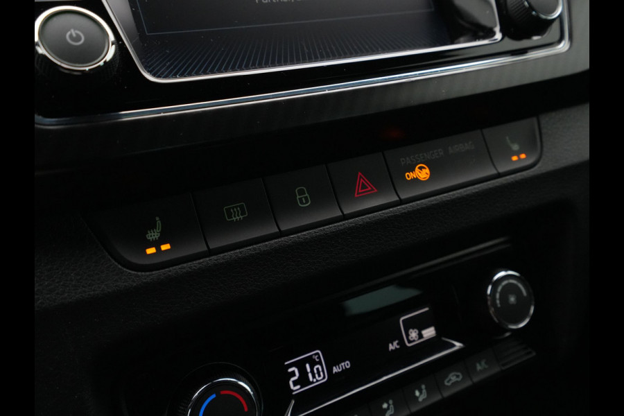 Škoda Fabia Combi 1.0 TSI 110pk DSG Monte Carlo Navigatie Stoelverwarming Clima Led 235
