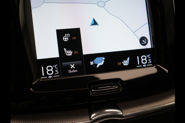 Volvo XC60 T6 AWD R-Design Plug In Hybrid 350pk Dealer O.H PHEV | Panodak | Adaptive Cruise | Head Up | 360 Camera | Harman Kardon Sound | Lederen Sportstoelen Memory & Verwarmd | Harman Kardon Sound | Apple Carplay | Keyless | Blis | Stuur Verwarmd