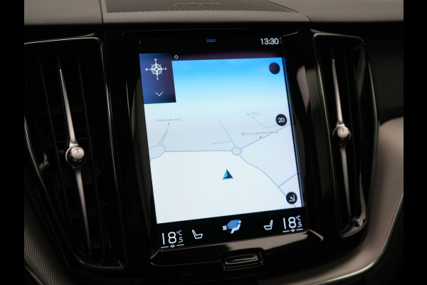 Volvo XC60 T6 AWD R-Design Plug In Hybrid 350pk Dealer O.H PHEV | Panodak | Adaptive Cruise | Head Up | 360 Camera | Harman Kardon Sound | Lederen Sportstoelen Memory & Verwarmd | Harman Kardon Sound | Apple Carplay | Keyless | Blis | Stuur Verwarmd