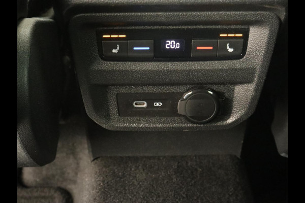 Seat Tarraco 1.4 TSI e-Hybrid PHEV Xcellence | Panoramadak | 360 Camera | Stoelverwarming | Carplay | Alcantara | Adaptive cruise | Achterbankverwarming | Navigatie | Park Assist | Plug In Seat Tarraco 1.4 TSI e-Hybrid PHEV Xcellence | Panoramadak | 360 Camera | Stoelverwarming | Carplay | Alcantara | Adaptive cruise | Achterbankverwarming | Navigatie | Park Assist | Plug In