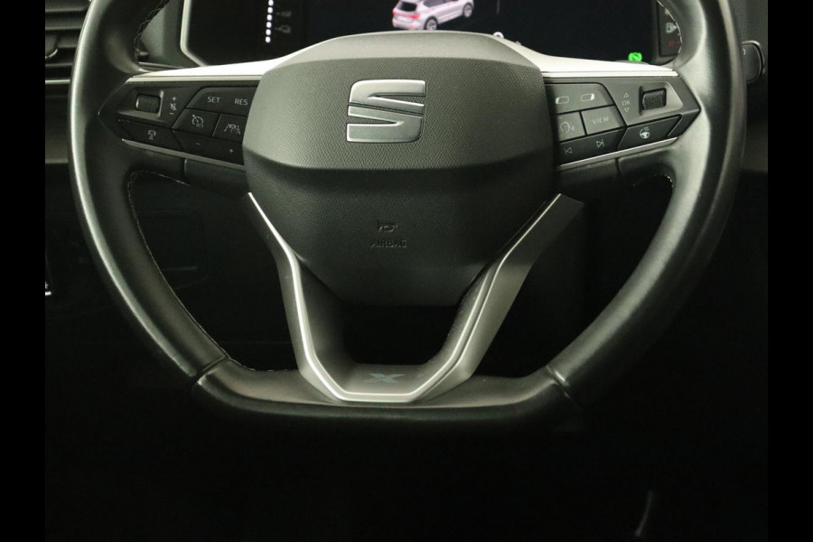 Seat Tarraco 1.4 TSI e-Hybrid PHEV Xcellence | Panoramadak | 360 Camera | Stoelverwarming | Carplay | Alcantara | Adaptive cruise | Achterbankverwarming | Navigatie | Park Assist | Plug In Seat Tarraco 1.4 TSI e-Hybrid PHEV Xcellence | Panoramadak | 360 Camera | Stoelverwarming | Carplay | Alcantara | Adaptive cruise | Achterbankverwarming | Navigatie | Park Assist | Plug In
